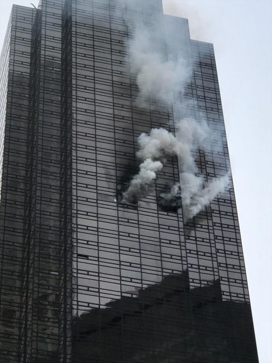 Trampın evinin olduğu “Trump Tower”də yanğın - FOTOLAR
