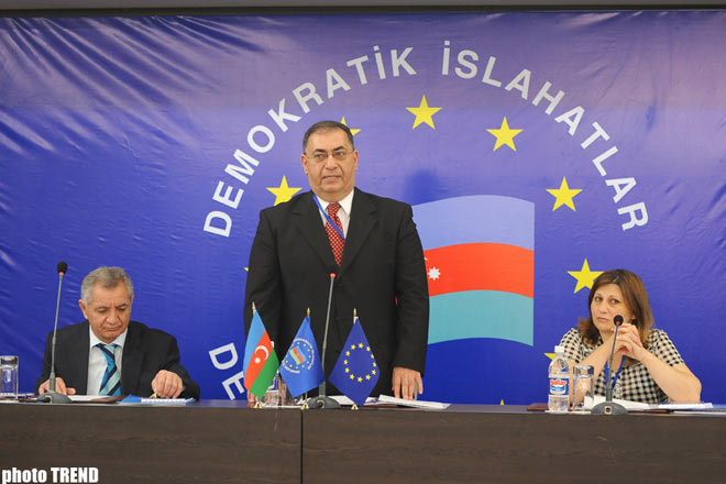 DİP seçkilərə dair muşahidələrin nəticələrini açıqlayıb