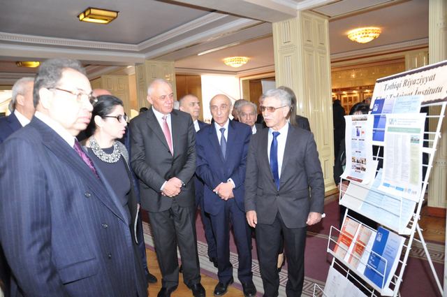 BDU-da  Elmi Şuranın növbəti iclası keçirildi