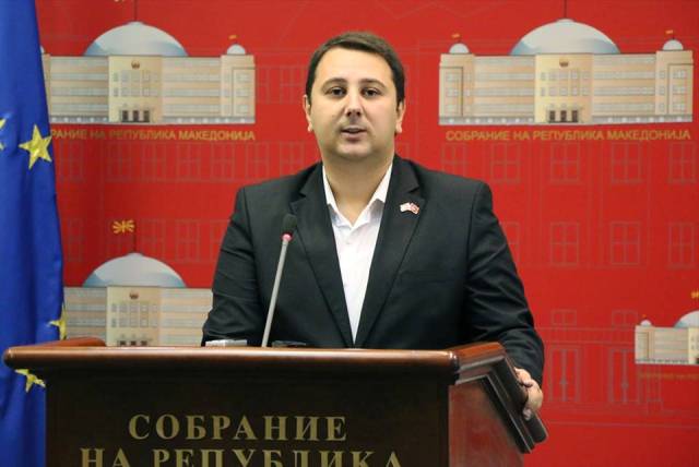 Makedoniyalı siyasətçi: “Fuad Muradov bacarıqlı insandır”    
