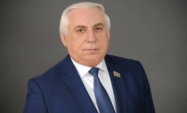 Deputat yenə fiziki imkanları məhdud insanlarla görüşdü