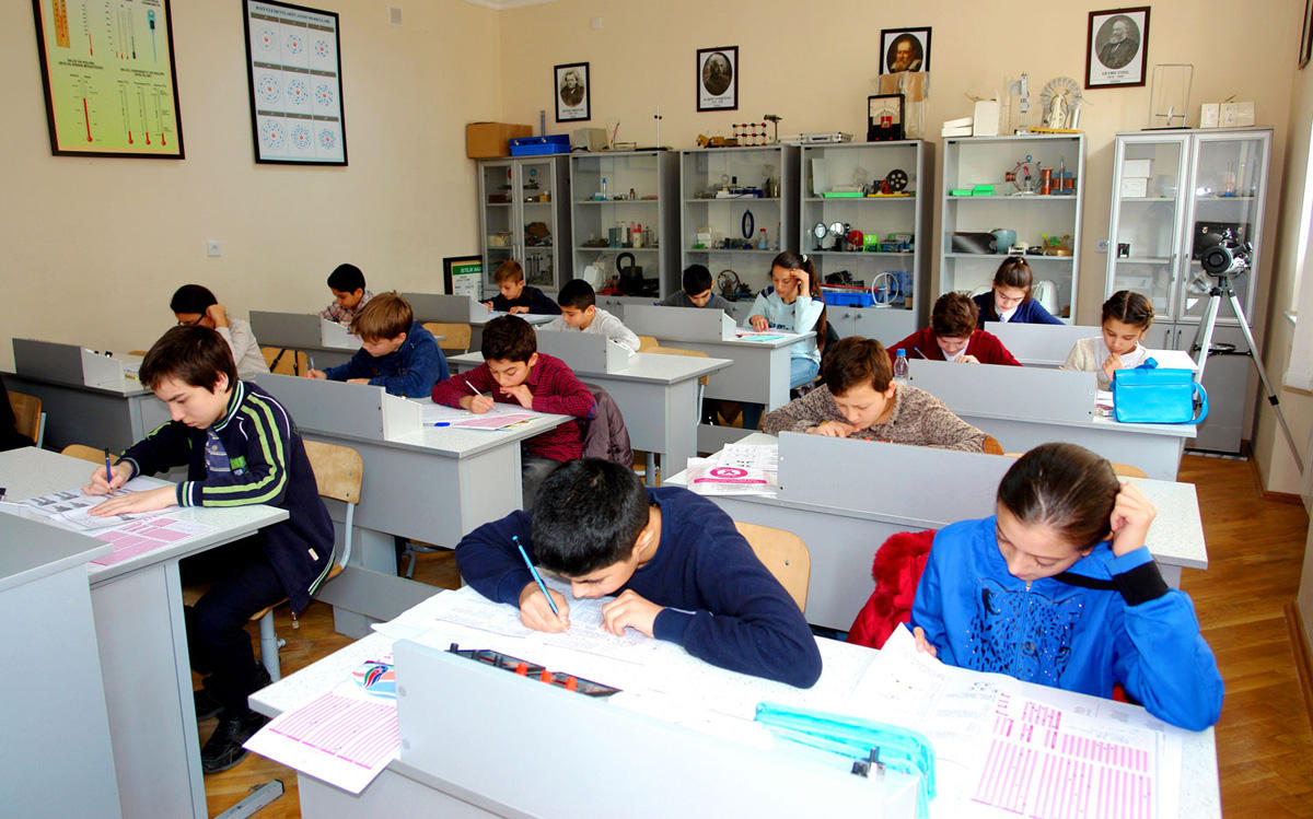 Bakıda 6500-ə yaxın şagird “İnformatika” fənnini yeni formatda öyrənir