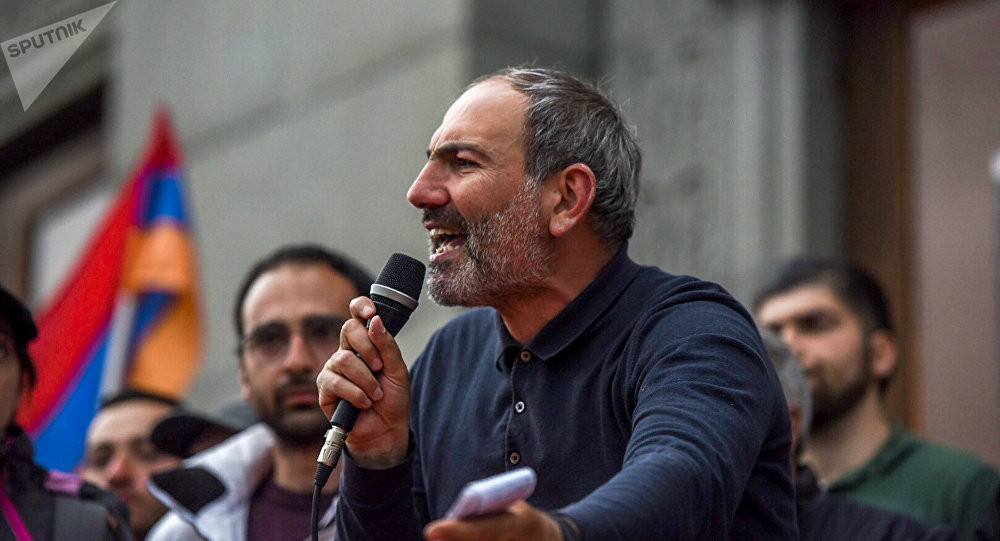 Ermənistanda yenidən kütləvi mitinqlər başlayır