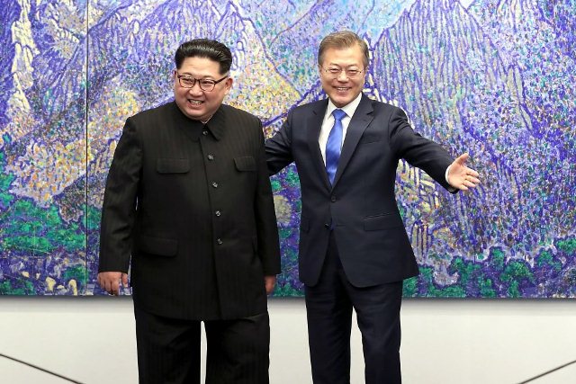 Şimali və Cənubi Koreya liderləri birgə ağac əkdilər