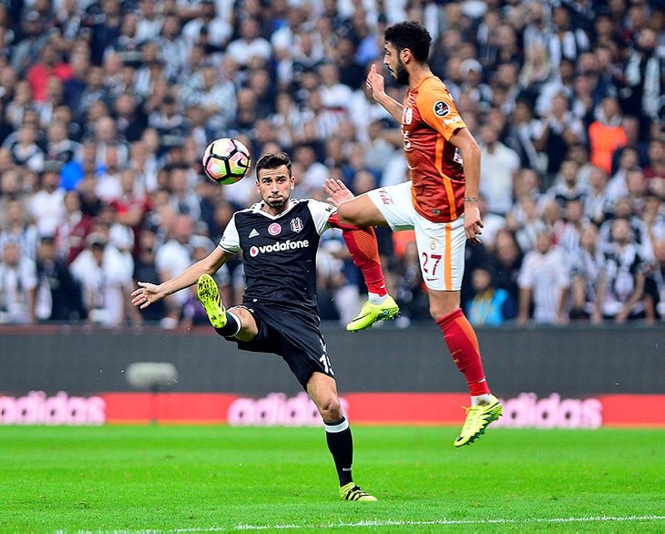"Qalatasaray"&nbsp; m&ouml;htəşəm derbidə "Beşiktaş"ı məğlub etdi: 2:0
