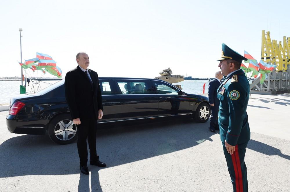 Prezident “Tufan” gəmisi ilə  tanış oldu - YENİLƏNİB