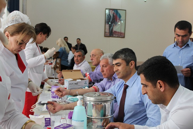 Nazirlikdə qanvermə aksiyası keçirilib