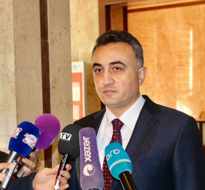 Azərbaycandakı vəkillərin sayı açıqlanıb   