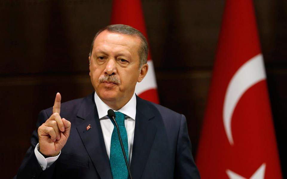 Ərdoğan yenidən prezidentliyə namizəd oldu