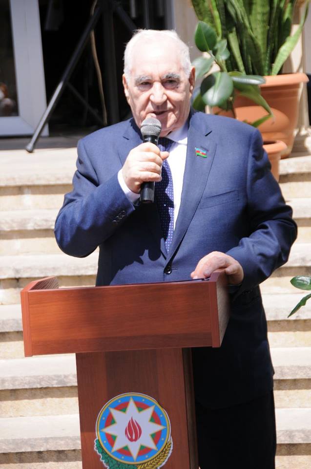 Paytaxt məktəbində qeyri-adi sərgi – FOTOLAR   