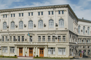Konstitusiya Məhkəməsi hakimlərinin maaşı artırılır