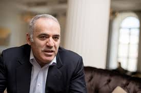 Harri Kasparov Paşinyana pul verib