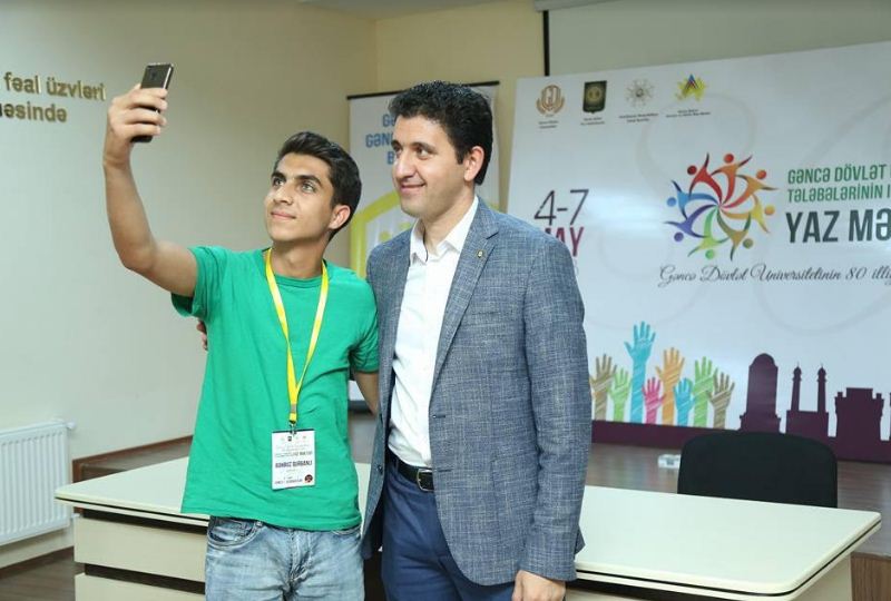 Naqif Həmzəyev: “Ulu öndəri özümə ideal seçmişəm”