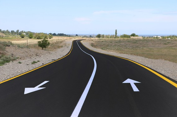 Prezident yol tikintisinə 9,6 milyon manat ayırdı