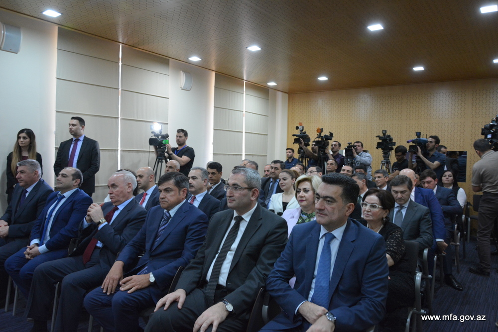 Xarici İşlər Nazirliyində Heydər Əliyevin xatirəsi yad edilib