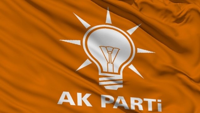 AKP parlament seçkilərin əsas favoritidir - SORĞU
