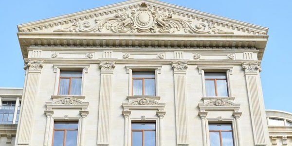 Rəsmi Bakıdan Fransaya ÇAĞIRIŞ: Separatçılarla qanunsuz “xartiyalar”ın ləğvini gözləyirik 