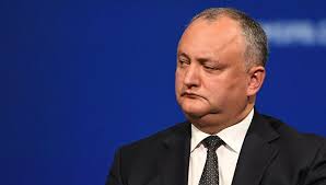 Paşinyan Moldova prezidenti ilə görüşdü