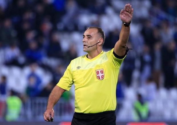 Hakim penalti qərarına görə həbs olundu 