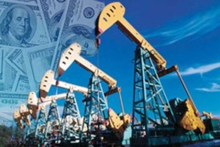 Neftin qiyməti 79 dolları keçdi - 4 ilin rekordu yenilənir