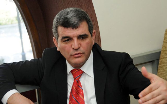 Azərbaycanda inanclı insanların Ramazanla bağlı ikitirəliyi yarandı - Deputat orucu bu gündən tutur