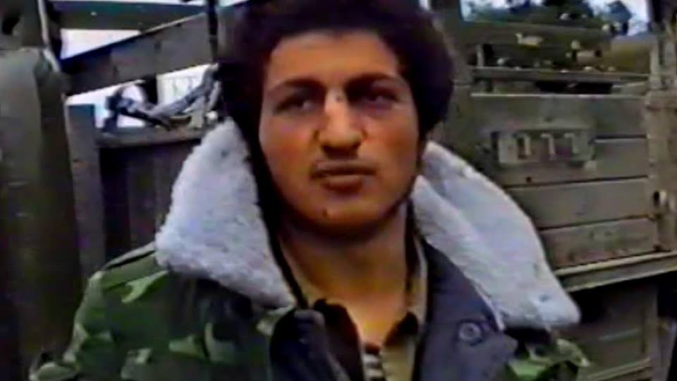 Ermənilərin 4 zirehli texnikasını ələ ke&ccedil;irən, 3 tankını məhv edən d&ouml;y&uuml;ş&ccedil;&uuml;...