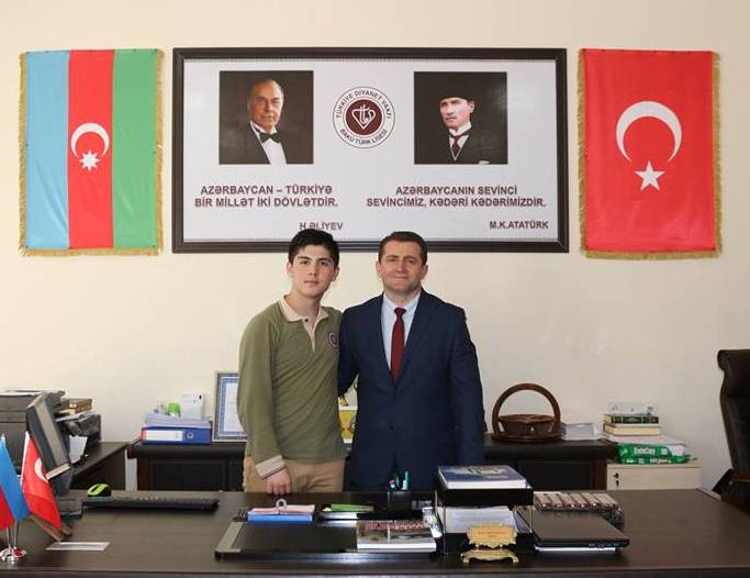 Son 9 ildə bu məktəbin 18 məzunu 700 bal yığıb