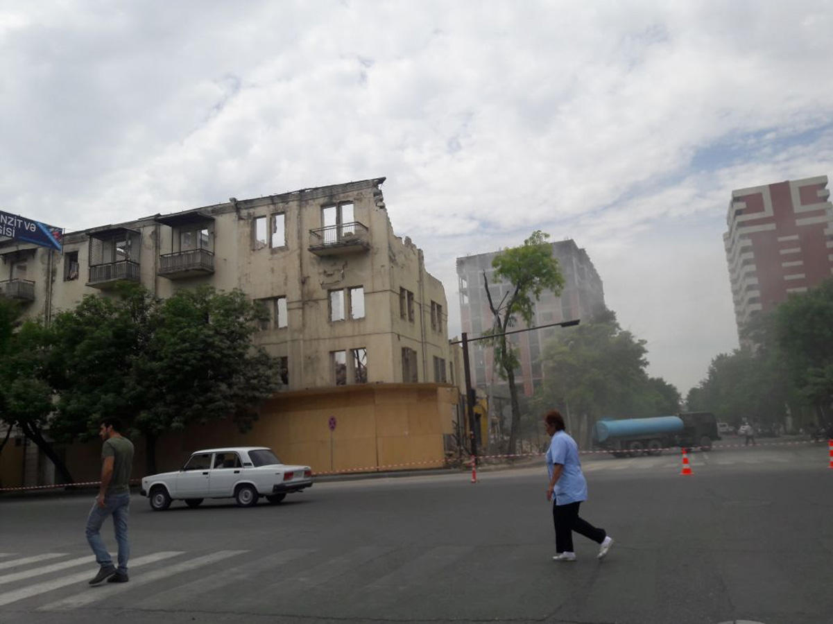 Bakıda söküntü aparan şirkətə akt yazıldı
