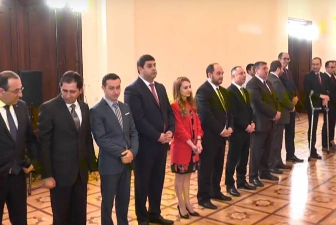 Ermənistanda ilk dəfə nazirlərin andiçməsi keçirildi   