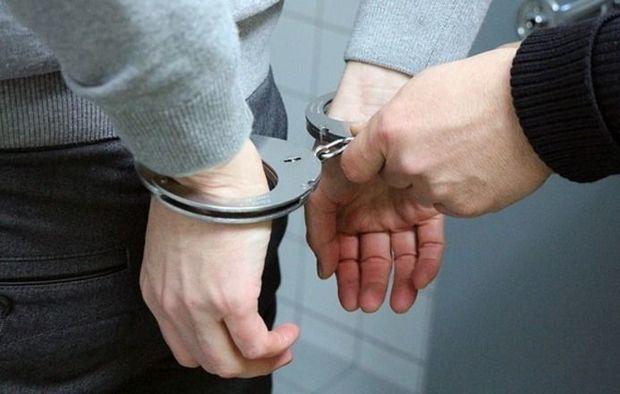 Nəvə babasının evindən oğurluq etdi - AĞCABƏDİDƏ