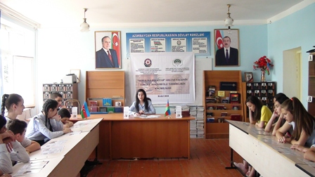 "Hər kəsə bir kitab"