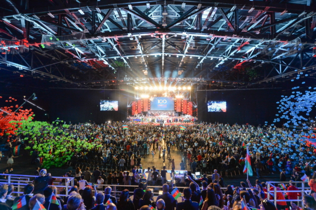 Azərbaycan Xalq Cümhuriyyətinin 100 illiyinə həsr olunan konsertdən FOTOSESSİYA