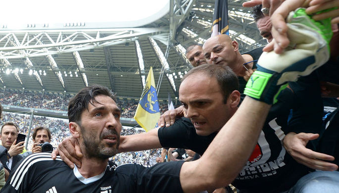 Buffon “PSJ”yə keçir