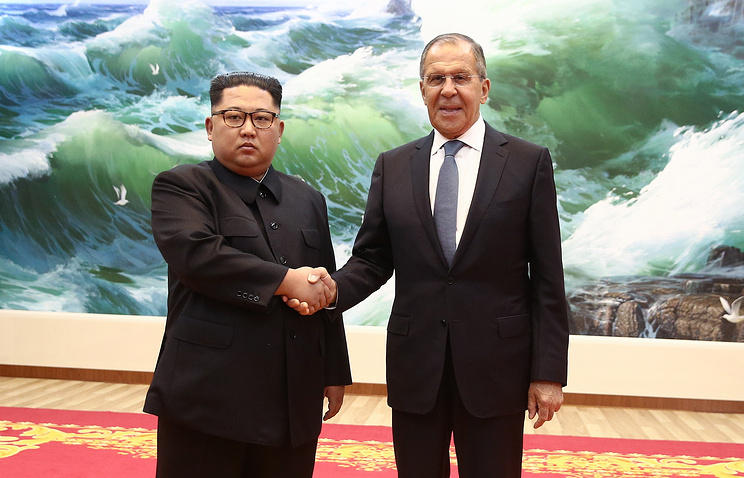 Lavrov ilk dəfə Kim &Ccedil;en Inla g&ouml;r&uuml;şd&uuml;