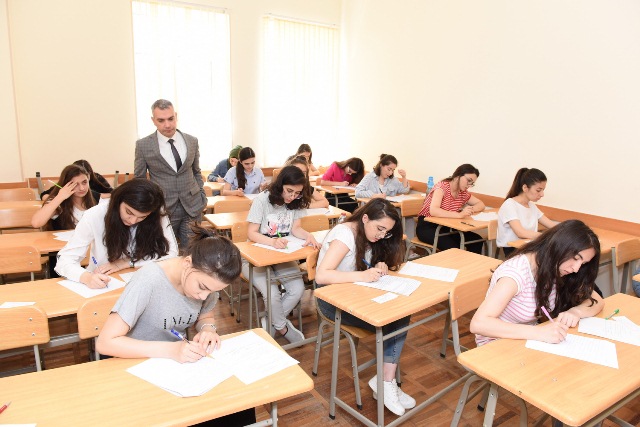 ADU-da yaz semestrinin imtahan sessiyasına start verilib