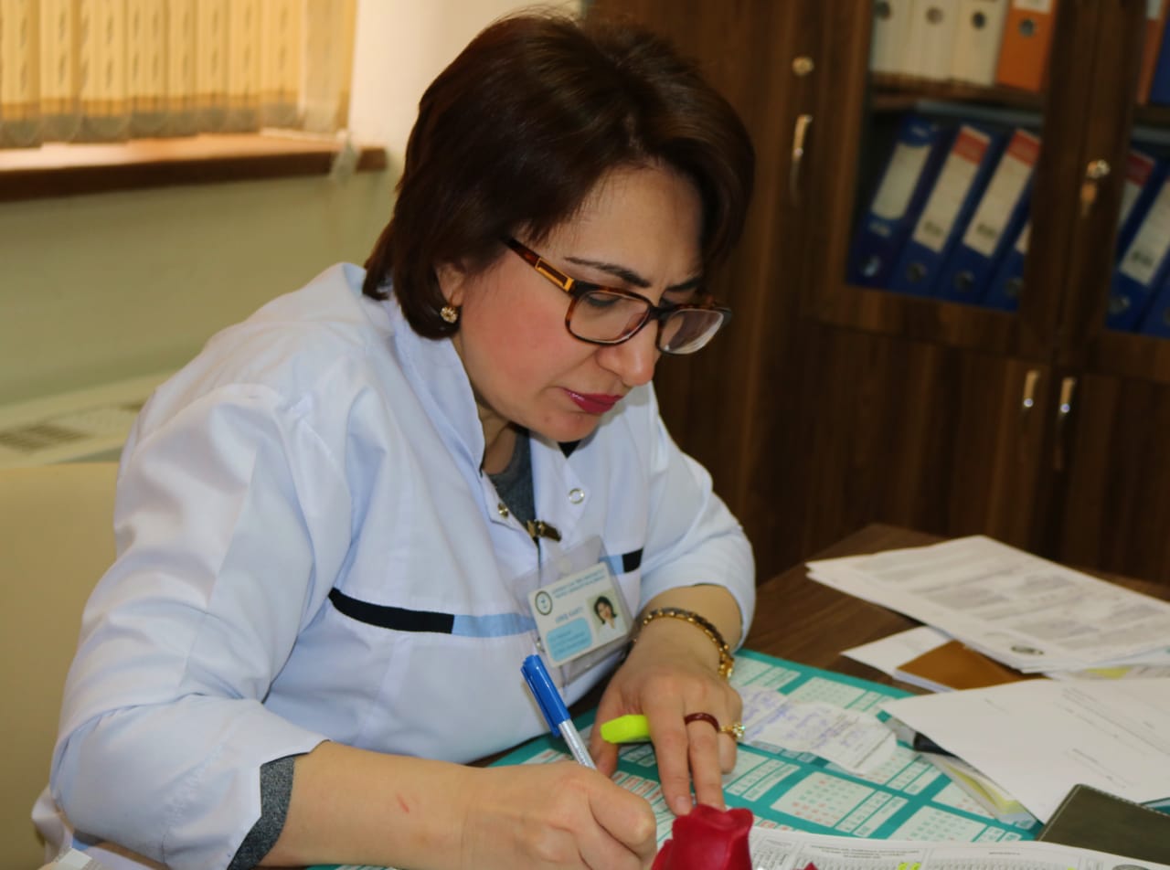 Gənc qadın ağır patologiyadan sonra ana oldu