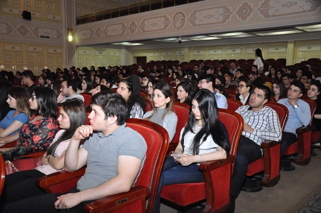 D&ouml;vlət İmtahan Mərkəzi BDU-da təqdimat ke&ccedil;irib