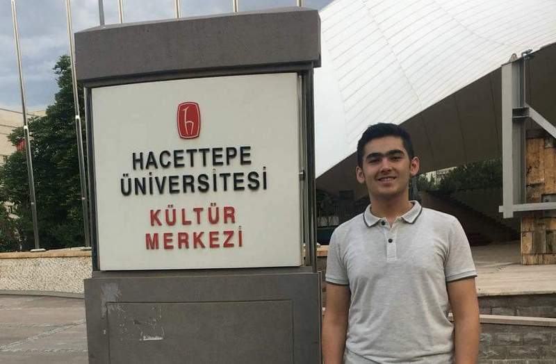 UNEC tələbəsi “Rəqəmsal maliyyə xidmətləri” müsabiqəsinin qalibi oldu