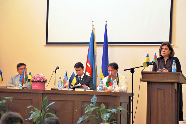 Bakıda Ukrayna yazı&ccedil;ılarının əsərləri təqdim olundu