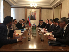 Rusiya səfiri etimadnaməsinin surətini Azərbaycan XİN baş&ccedil;ısına təqdim edib