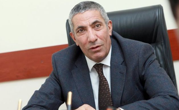 Siyavuş Novruzovdan siyasi partiyaya üzvlüklə bağlı TƏKLİF