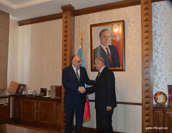 Məmmədyarov G&uuml;rc&uuml;stanın Azərbaycandakı fəaliyyəti başa &ccedil;atmış səfirini qəbul etdi