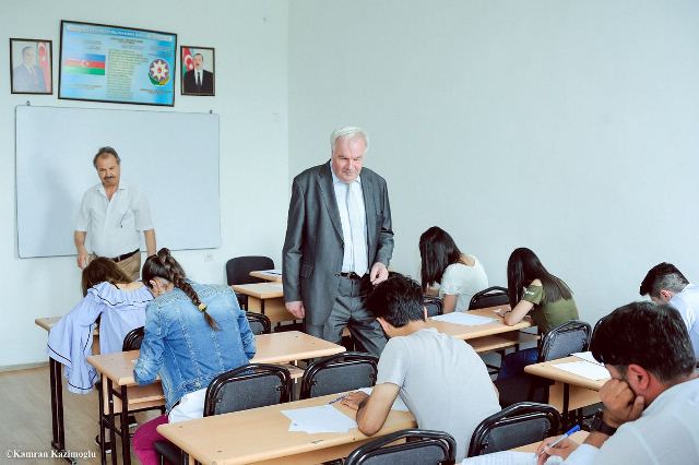Qərbi Kaspi Universitetində imtahanlar davam edir