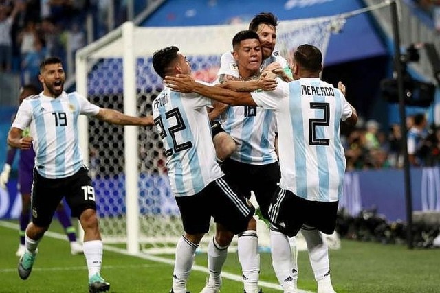 Argentina və Fransa heyətlərini A&Ccedil;IQLADI