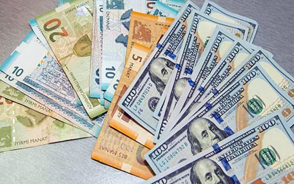 Əhalinin banklardakı əmanətləri artıb  &nbsp;