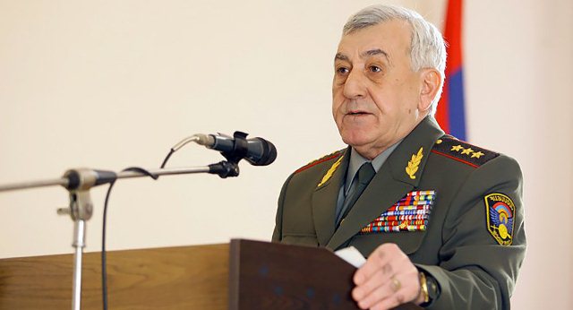 Ermənistanın keçmiş müdafiə naziri axtarışa verildi