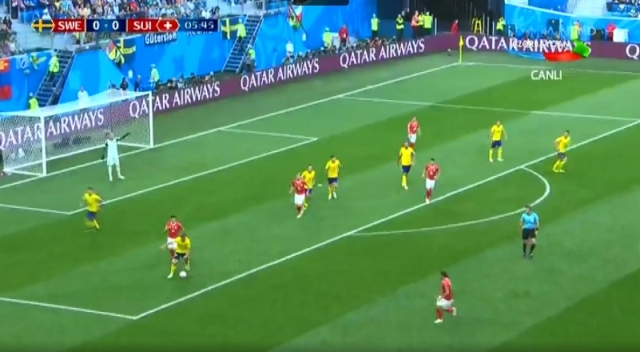 Dünya çempionatı-2018: İsveçrə öz qapısına qol vuraraq İsveçi 1/4 finala çıxardı