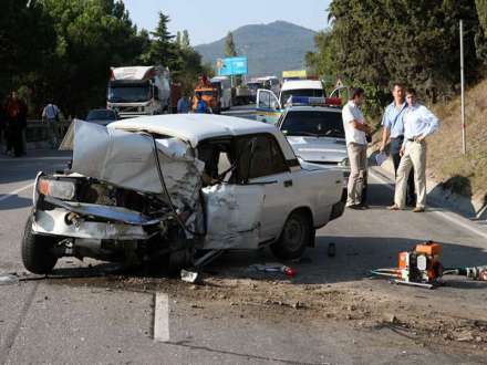 Ağır yol qəzasında iki qardaş həlak oldu