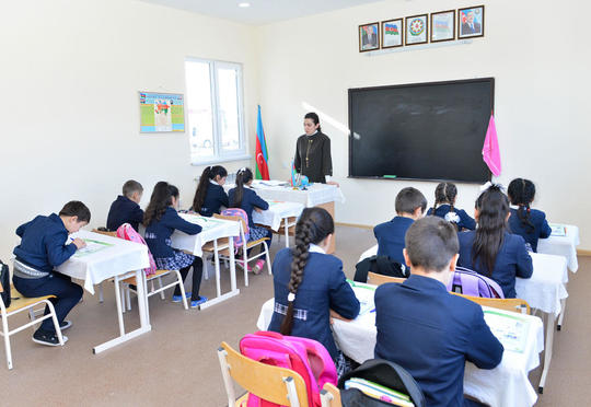 Gürcüstanda Azərbaycan dilli məktəb açılır