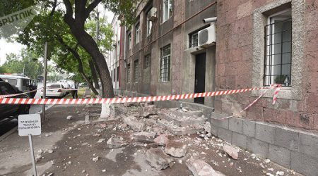 Ermənistanda Ədliyyə Nazirliyinin binası uçdu: 1 ölü. 2 yaralı